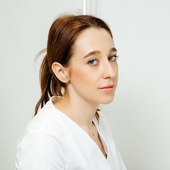 Звягина Юлия Дмитриевна, хирург