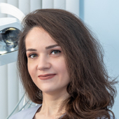 Арзуманова Рузанна Владленовна, стоматолог-терапевт