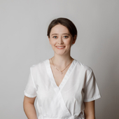 Зубарева Анна Сергеевна, стоматолог-терапевт