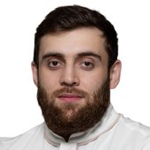 Хулатаев Абдулла Магомедович, стоматолог-терапевт