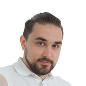 Мцариашвили Евгений Сергеевич, стоматолог-терапевт