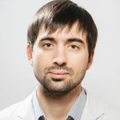 Тешев Адам Феликсович, офтальмолог