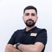 Караханов Владислав Андреевич, стоматолог-ортопед