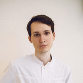 Укустов Андрей Михайлович, стоматолог-терапевт