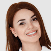 Бариева Амина Магомедовна, стоматолог-терапевт