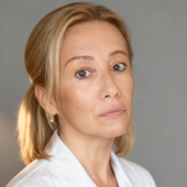 Елфимова Екатерина Леонидовна, стоматолог-терапевт