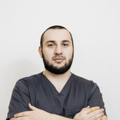 Алхасов Мурад Юсупович, хирург