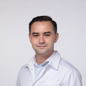 Грабельников Виталий Сергеевич, стоматолог-терапевт