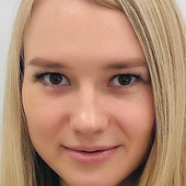 Тверскова Виктория Юрьевна, стоматолог-терапевт