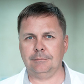 Кулешов Юрий Викторович, стоматолог-хирург