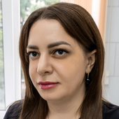 Хупова Мадина Мухамедовна, акушер-гинеколог