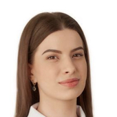 Карбаинова Арина Анатольевна, стоматолог-терапевт