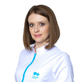 Деревяк Юлия Сергеевна, врач-косметолог