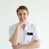 Токарев Алексей Денисович, стоматолог-ортопед
