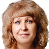 Тютчева Марина Владимировна, стоматолог-терапевт