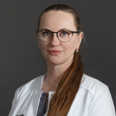 Солнышкова Светлана Олеговна, стоматолог-хирург