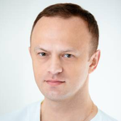 Бридня Виталий Викторович, стоматолог-терапевт