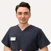 Новиков Александр Алексеевич, стоматолог-терапевт