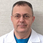 Демирбеков Руслан Аскерович, терапевт