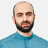 Шахаев Саид Гаджиевич, стоматолог-хирург