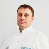 Орлов Денис Юрьевич, стоматолог-хирург