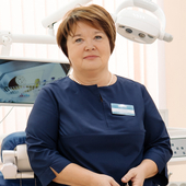 Ефремова Елена Леонидовна, стоматолог-терапевт