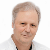 Белоногов Лев Игоревич, пластический хирург