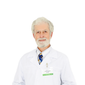 Бунов Юлий Альбертович, инфекционист