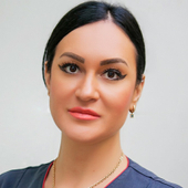 Низовцева Алина Геннадьевна, стоматолог-хирург