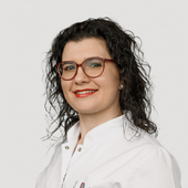 Бондарева Надежда Евгеньевна, ортодонт