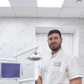 Михаель Эхаб Мерзекович, стоматолог-терапевт