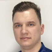 Дергаченко Артем Викторович, стоматолог-хирург