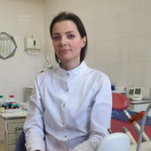 Черепанова Алена Юрьевна, стоматолог-терапевт