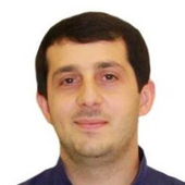 Базаян Арсен Андреевич, стоматолог-терапевт