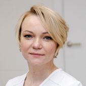 Меринова Анна Александровна, стоматолог-терапевт