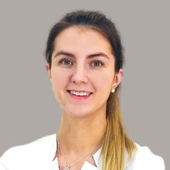 Сусова Юлия Сергеевна, стоматолог-терапевт