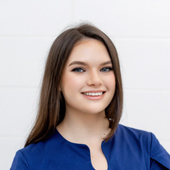 Дорошенко Ксения Валерьевна, стоматолог-ортопед