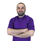 Гаджимаев Абдулманап Гаджимаевич, стоматолог-ортопед