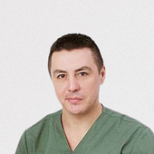 Ханнанов Эдуард Расихович, стоматолог-хирург