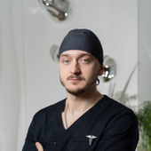 Ежицкий Павел Михайлович, стоматолог-терапевт