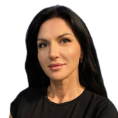 Жаворонкова Оксана Анатольевна, массажист