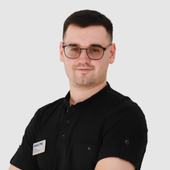 Живаев Артём Олегович, стоматолог-хирург