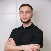 Еськов Даниил Сергеевич, стоматолог-терапевт