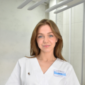 Полозкова Елизавета Александровна, стоматолог-хирург
