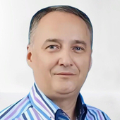 Убаков Сергей Александрович, пластический хирург