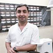 Мусаев Анар Керимович, стоматолог-терапевт