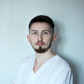 Харламов Алексей Валерьевич, стоматолог-хирург