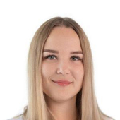 Довыденко (Степкина) Наталья Романовна, стоматологический гигиенист