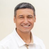 Садыков Насимджон Рахимович, остеопат