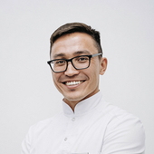 Гумеров Ильгиз Зуфарович, стоматолог-хирург